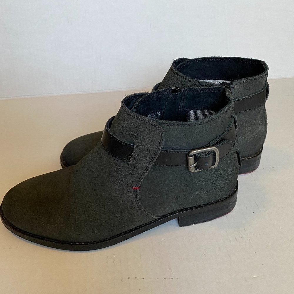 Levi's Grey Booties
